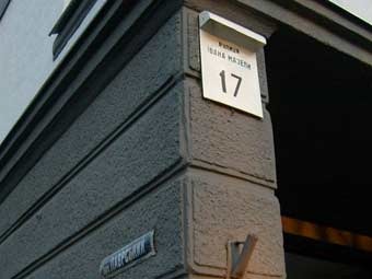        .  Garik 11