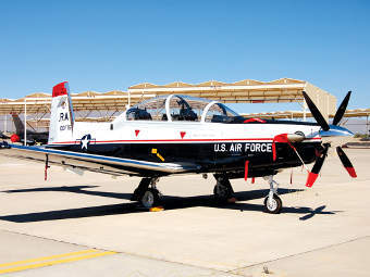 AT-6 Texan II. Фото с сайта airportjournals.com