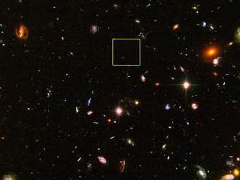 ��������� UDFy-38135539 ����� � ������ ��������. ����������� NASA/ESA