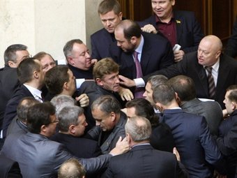       18  2010 .  ©AFP