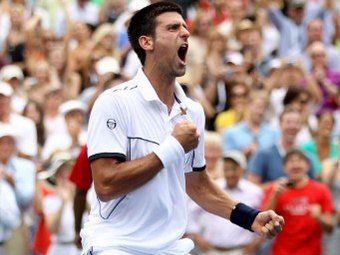        10  2011 .  ©AFP