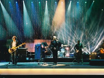 R.E.M., ���� � ����� ������