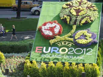  -2012  .  ©AFP, 