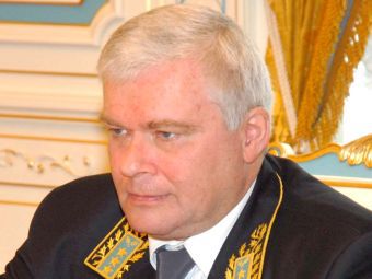 Юрий Попов, фото с сайта посольства РФ в Таджикистане