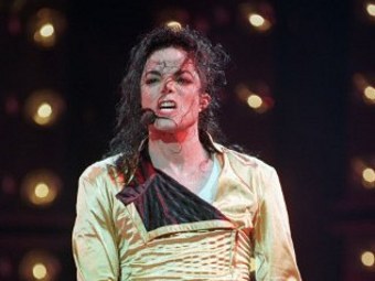 ����� ������� �� ����� ����� "Dangerous" � 1993 ����. ���� &copy;AFP