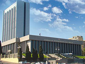  .    xronika.az