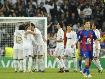   ""-.  ©AFP
