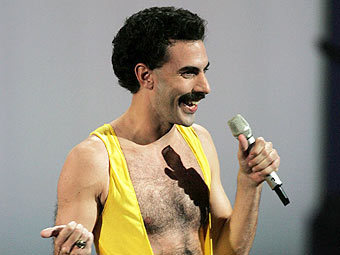 Саша Барон Коэн в образе Бората Сагдиева. Фото с сайта borat.tv