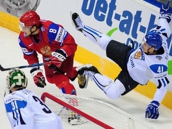   ()        -2011.  (c) AFP 