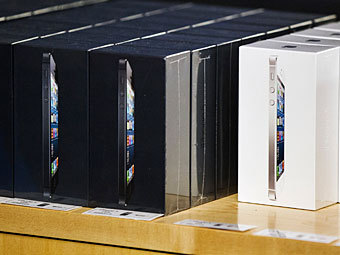 Apple iPhone.  Reuters