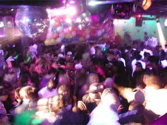 ���� � ����� ����� The Zone � ���������