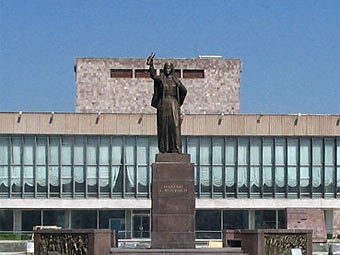 �������� "������ � �������" � ��������. ���� ������������ Wassily � ����� wikipedia.org