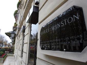 ���� � ����� Harry Winston. ���� &copy;AFP